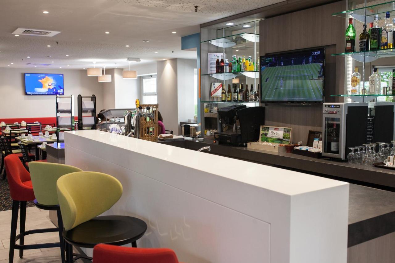 Holiday Inn Express Amiens By Ihg Exterior foto